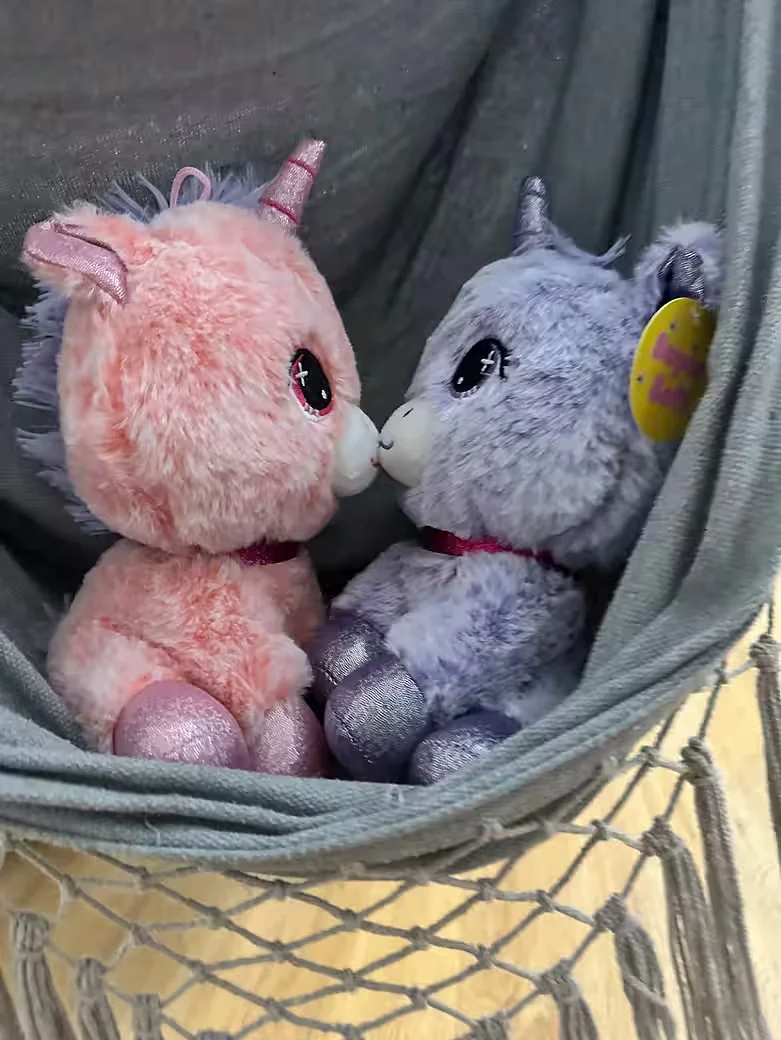 SOMA Einhorn Kuscheltier lila Glitzer XXL superweich Mädchen Geschenk